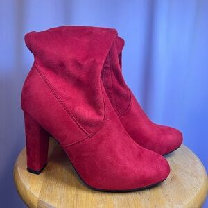 Ruby Red Suede Knee High Boots Tie Back OTK Size 7.5 Mid 2010's Glam Bodycon